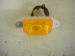 CLEARANCE LIGHT AMBER